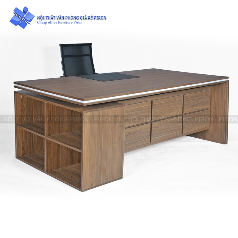 Bàn lãnh đạo QE01